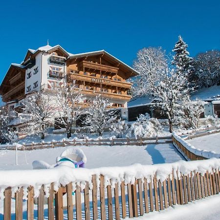Hotel Babymio Kirchdorf in Tirol Exterior photo